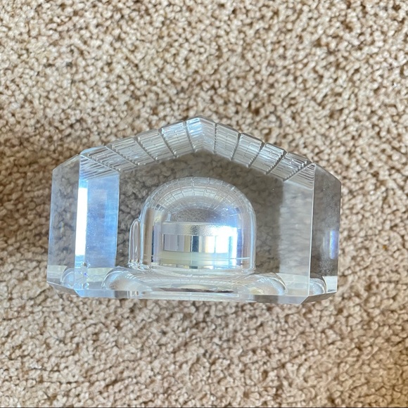 Mikasa Quartz Crystal Clock 3.5 Inches - Picture 6 of 10